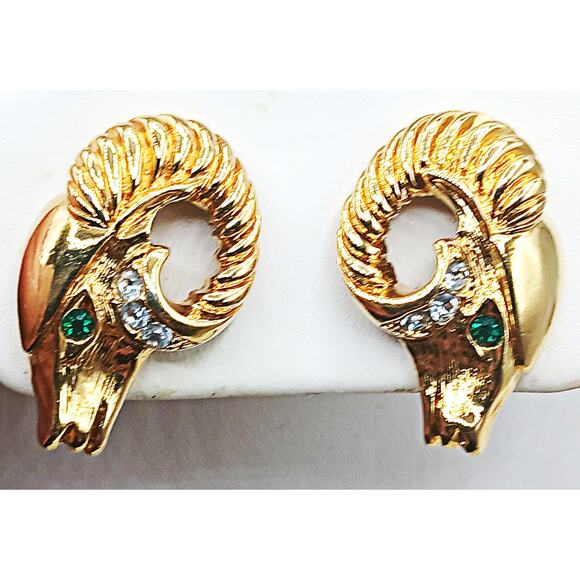 Vintage Gold Tone Green Eye RAM HEAD Post Earrings - Picture 1 of 5